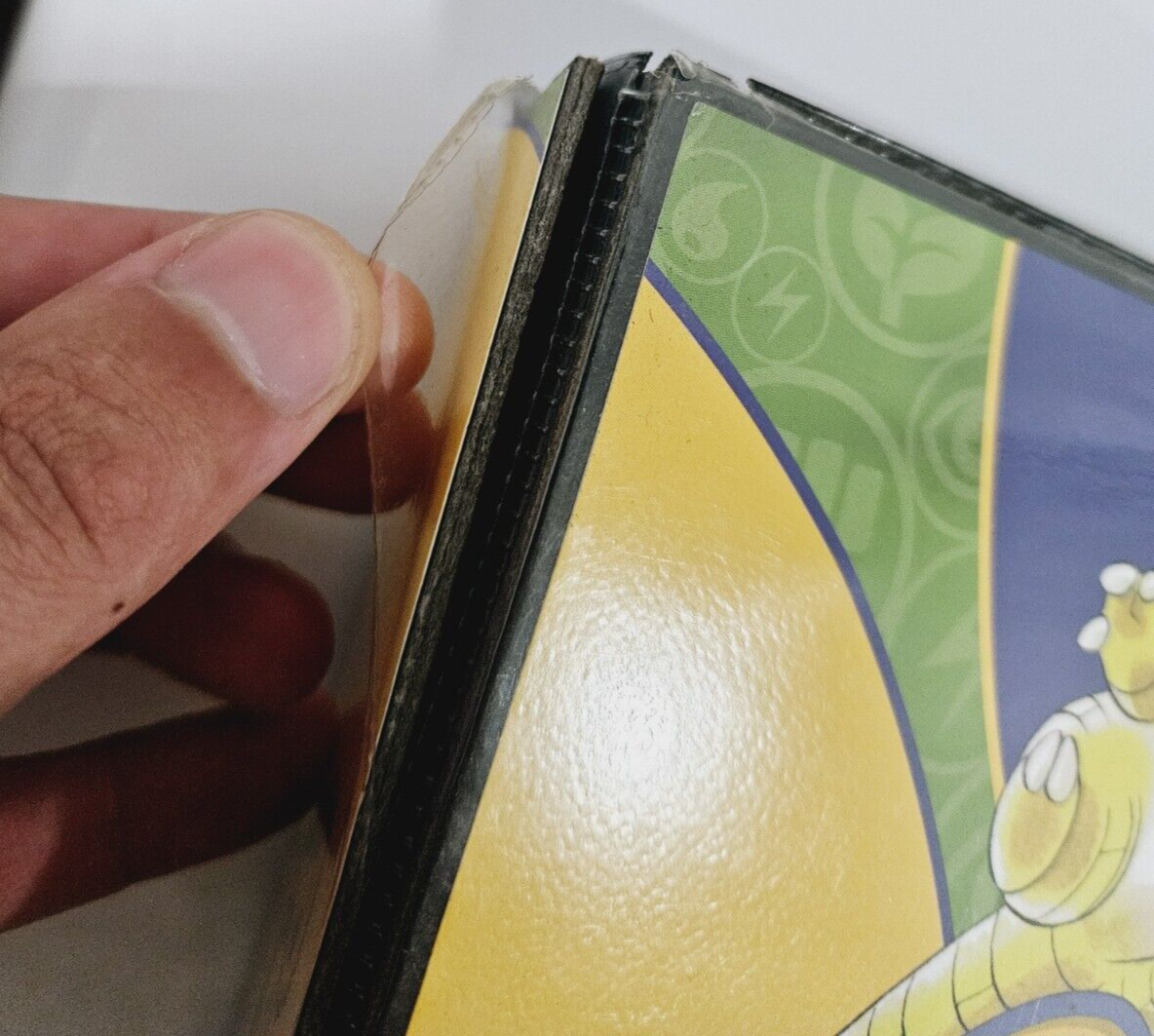 1999 Wizards of the Coast Vintage Pokemon Card Ring Binder Snorlax Mewtwo