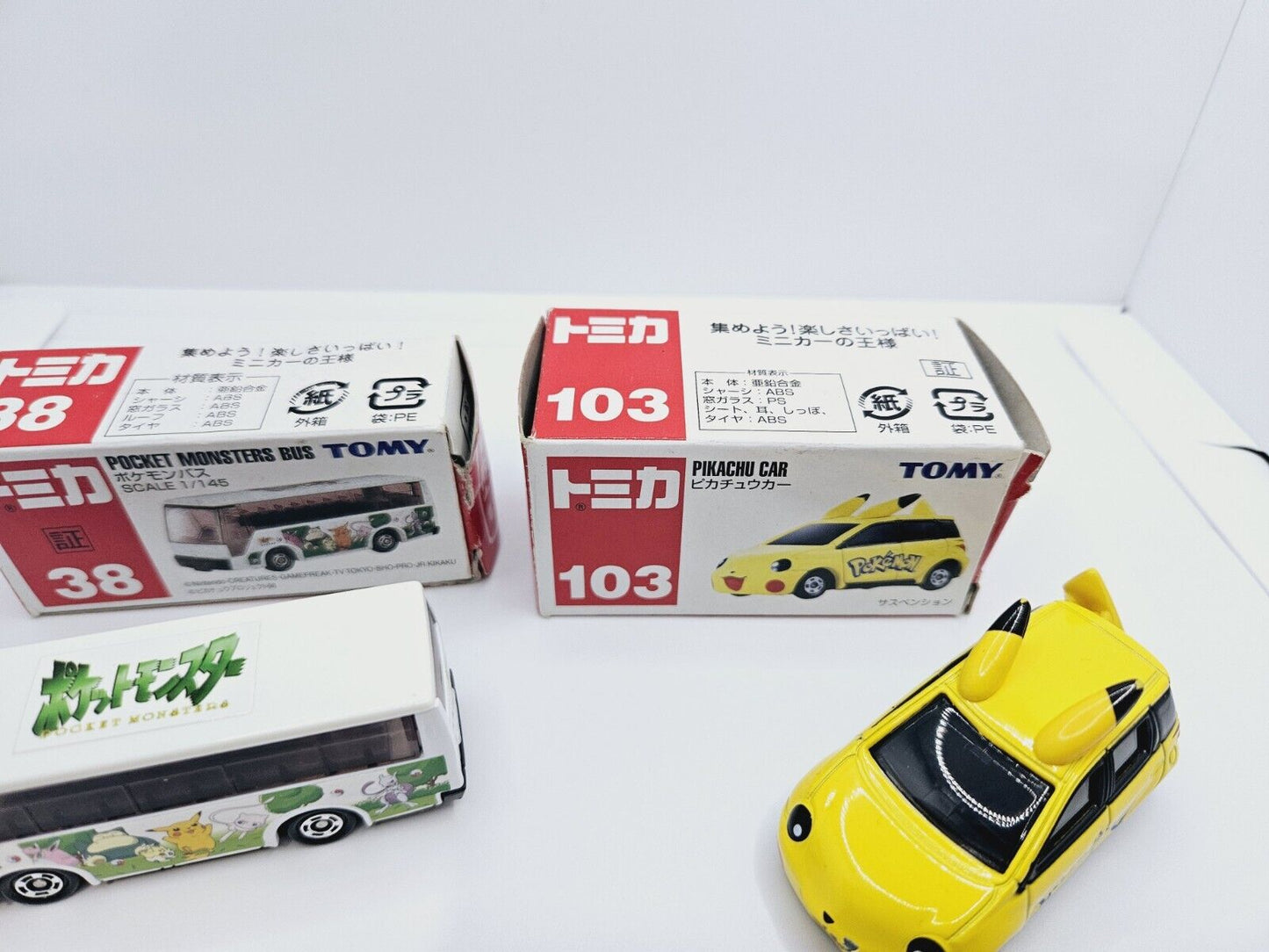 Takara Tomy Pokemon Dream No. 143 Pikachu Car & Pocket Monsters Bus #38 Boxed